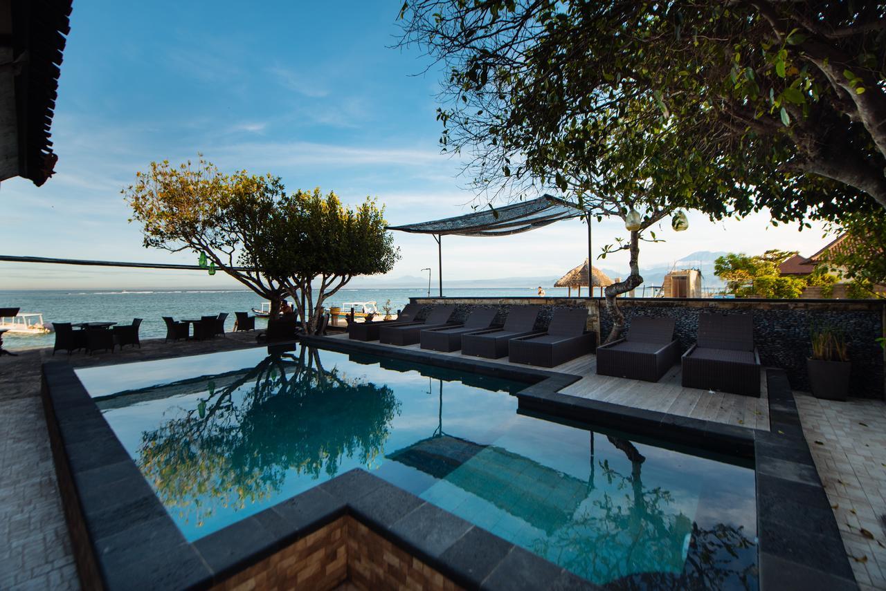 Puri Nusa Beach Hotel Lembongan Exterior foto